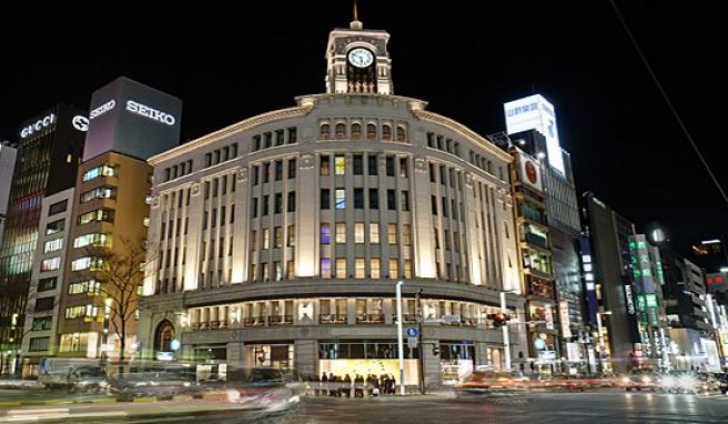 Shoppingmeile Ginza in Tokio, Japan##Foto: Wikimedia Commons, TigrouMeow Shoppingmeile Ginza in Tokio, Japan