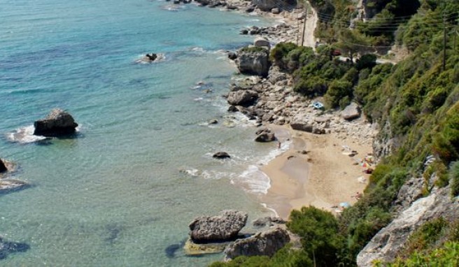 Strand von Mirtiotissa im Norden von Korfu, Griechenland