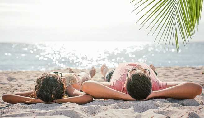 LANGZEITURLAUB UNTER PALMEN	  Acht ausgewählte Ziele zum Überwintern in der Sonne	