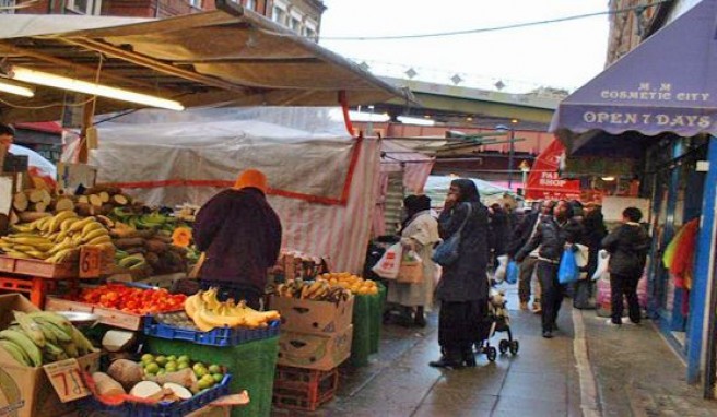 Brixton Market, ein Stück Karibik in London, Großbritannien
