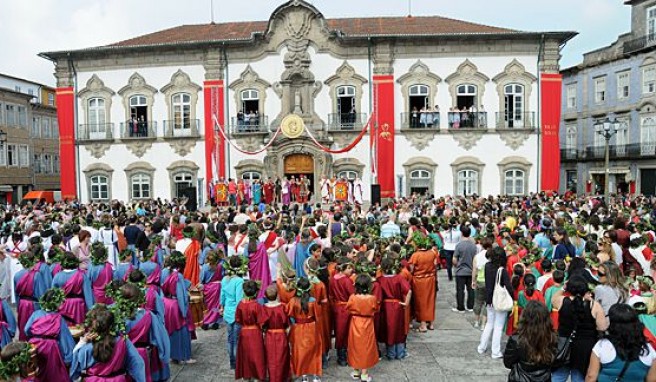 Der Römermarkt in Braga, Portugal##Foto: Wikimedia Commons, Joseolgon Der Römermarkt in Braga, Portugal