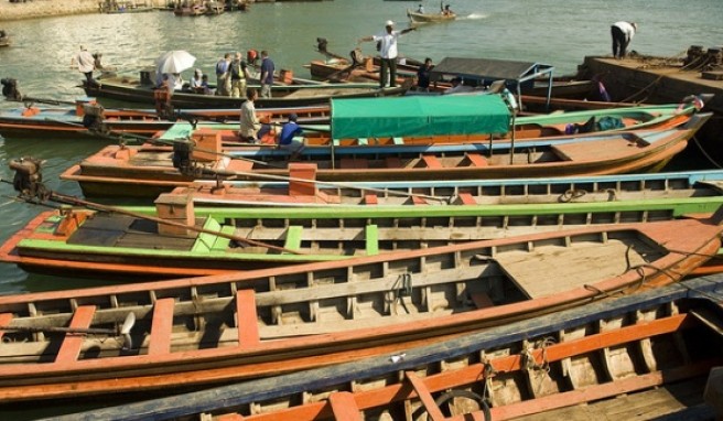 Ab Ranong kann man mit dem Boot Tagesausflüge in das benachbarte Burma machen.