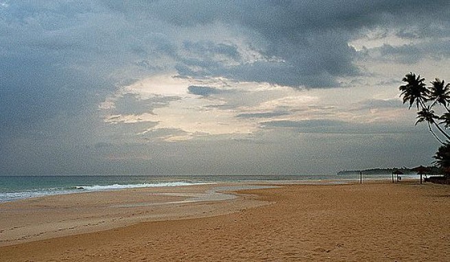 Sri Lanka verwöhnt Reisende mit breiten Tropenstränden, so weit das Auge reicht