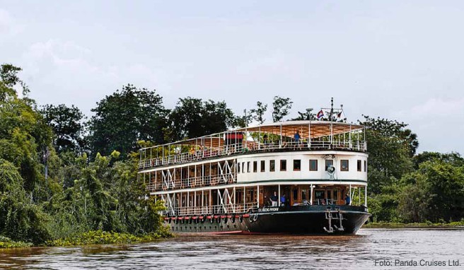 Die »Mekong Pandaw« in einer Flusskurve in Kambodscha