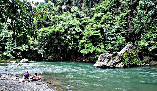 Trekking im Gunung Leuser Nationalpark, Aceh, Sumatra, Indonesien