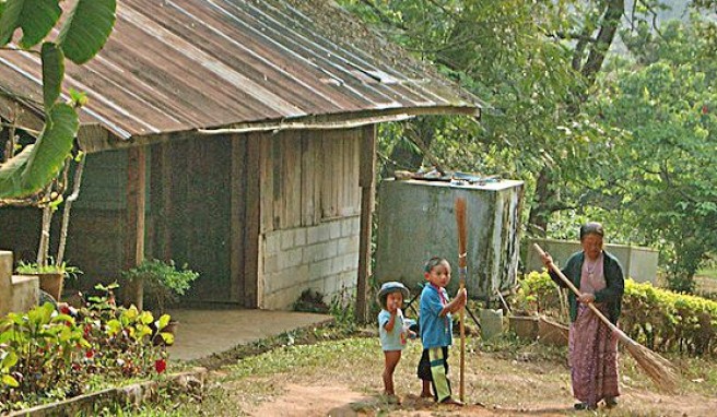 Hmong-Dorf in der Bergregion im Norden von Thailand