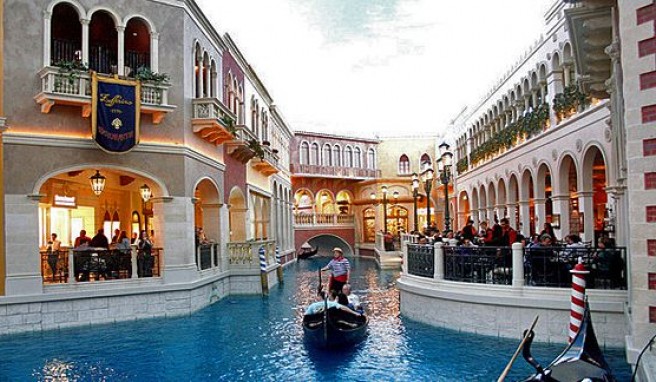 Venedig in der Wüste, die perfekte Illusion in Las Vegas, USA.