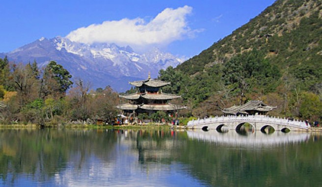 Reisen in Yunnan und Seen, Flüsse, Berge und Pagoden in China genießen