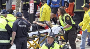 Dramatische Szenen nach den Bombenexplosionen in Boston: Verunsicherte Touristen müssen ihre Reise entweder antreten oder die Stornokosten selbst tragen.