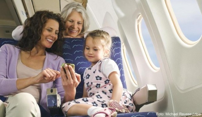 Angst im Flieger Was hilft Kindern bei Flugangst?