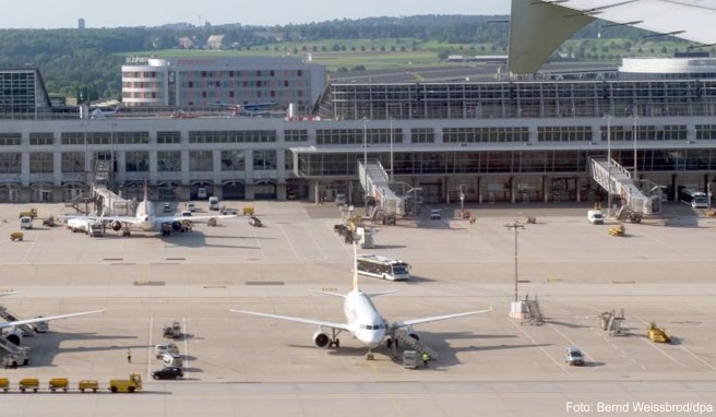 Langstreckenflüge  Wie lange warten Flieger auf Zubringer?