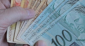 Die brasilianische Währung Real ist weiter auf dem Sinkflug. Urlauber profitieren davon