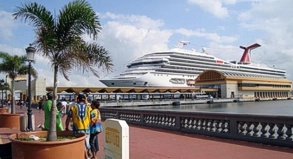 Handy im Urlaub Auf Kreuzfahrten nur sparsam telefonieren