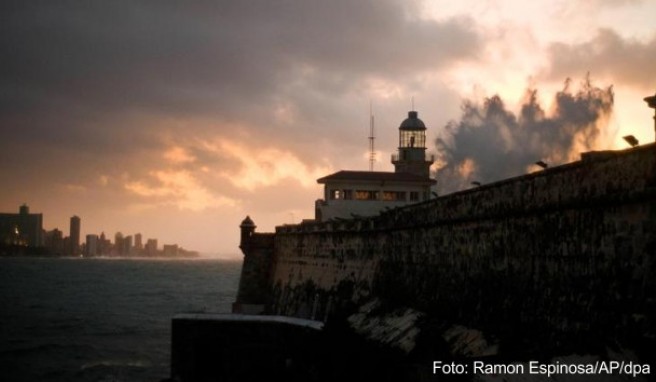 Hafeneinfahrt in Havanna: Nach Hurrikan »Irma« kommt es teils zu Stromausfällen