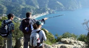 Auf der Wanderung von Levanto nach Monterosso al Mare öffnen sich immer wieder herrliche Ausblicke über die Küste der Cinque Terre.