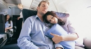 JETLAG So stellen Sie die innere Uhr um