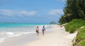 Wer seine Meilen schlau einsetzt, kommt günstig an die Traumstrände Hawaiis.##Foto: Julia Großmann Wer seine Meilen schlau einsetzt, kommt günstig an die Traumstrände Hawaiis.