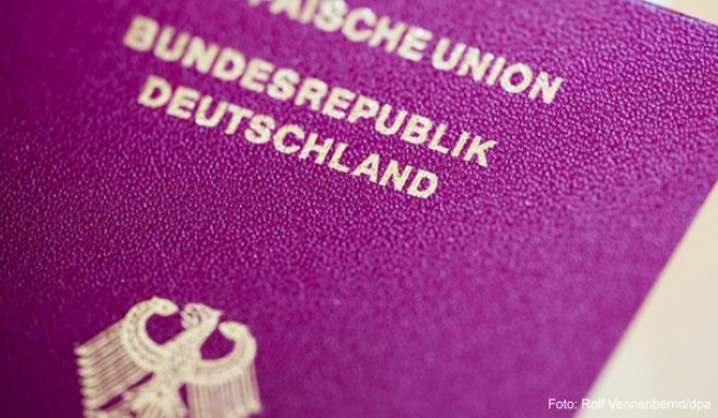 Personendaten, Passnummer und Lichtbild müssen bei einem Reisepass immer erkennbar sein. Ist der Pass ramponiert, kann im Einzelfall die Einreise verweigert werden