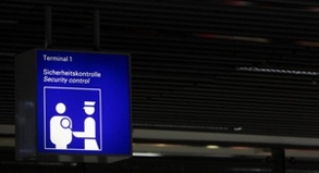 Entsch&auml;digung bei zu langer Kontrolle Reiserecht