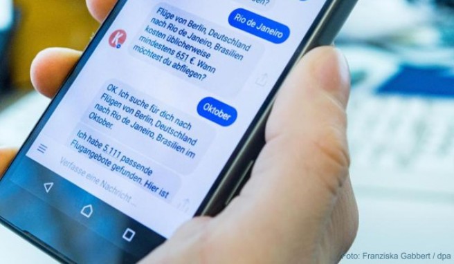 Urlaub in Zukunft Virtuelle Beratung von Chatbots