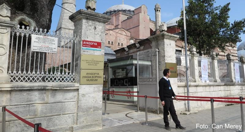 T&uuml;rkei-Reise Touristen meiden Istanbul