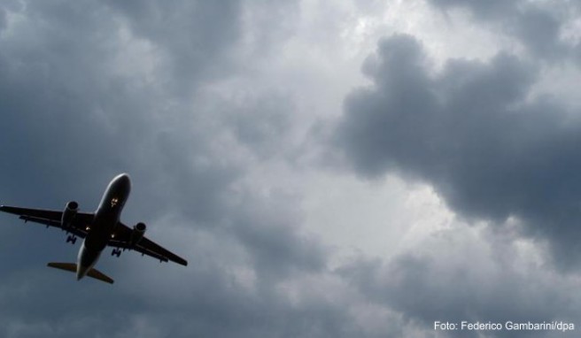 Fliegen könnte in Zukunft häufiger zu einer wackligen Angelegenheit werden. Durch den Klimawandel werden mehr Turbulenzen erwartet