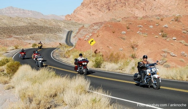 Die legendäre Route 66 ist ein Symbol für Freiheit und Abenteuerlust##Foto: pixabay.com / anknoche Die legendäre Route 66 ist ein Symbol für Freiheit und Abenteuerlust