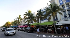 Auch im Touristenmekka Miami Beach macht sich der Zika-Erreger breit##Foto: Thomas Eisenhuth / dpa Auch im Touristenmekka Miami Beach macht sich der Zika-Erreger breit