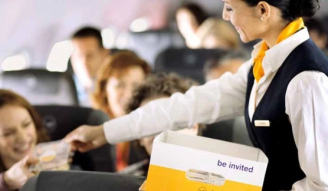 Test Ferienflieger: Bordservice und Sitzkomfort im Test