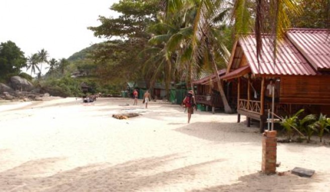 Die abgelegenen Stände auf Koh Phangan in Thailand sind zum Teil nur per Boot erreichbar.