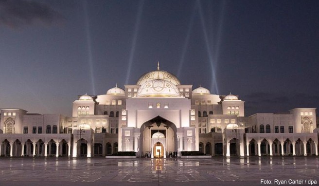 Vereinigte Arabische Emirate  Abu Dhabi öffnet Teil des Präsidentenpalastes