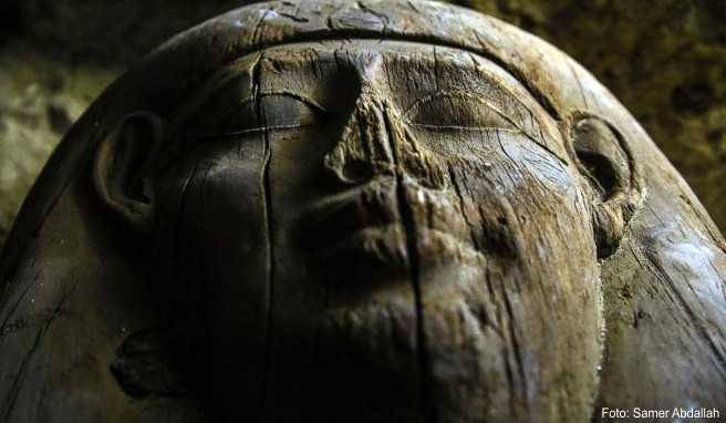 Am Nil entdeckt Archäologen finden antike Totenstadt in Ägypten