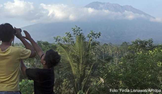 Vulkanausbruch auf Bali? Reiseveranstalter sollten kontaktiert werden