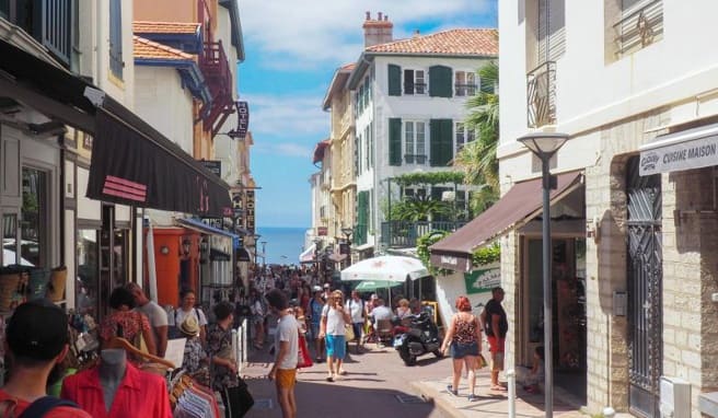 Tourismus in Biarritz. Mehrere kleine Hotels ärgern sich über die Kommissionen der Buchungsportale und rufen nun zu Direktbuchungen auf