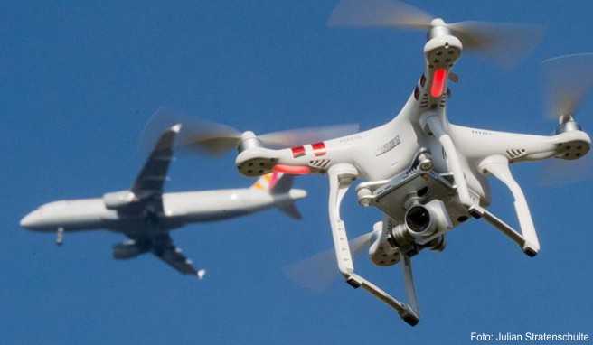 Flugsicherheit Drohnen sind eine Gefahr für Flugzeuge