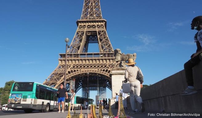 Nach Corona-Pause Der Eiffelturm in Paris soll im Juli aufmachen