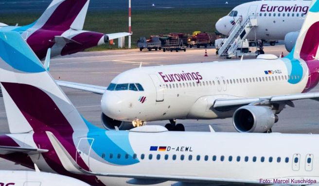 Eurowings will mit strengeren Kontrollen des Handgepäcks ein schnelleres Boarding erreichen