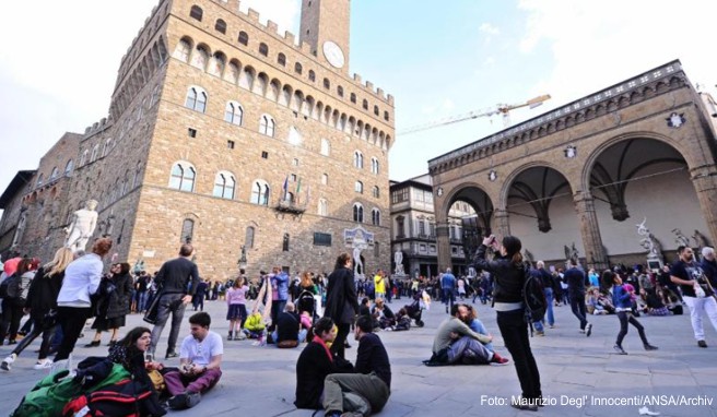 Italien-Reise  Florenz wehrt sich gegen Picknick-Touristen