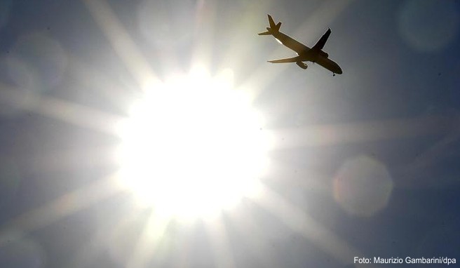 Flug-Info  Was passiert beim Flug über die Datumsgrenze?