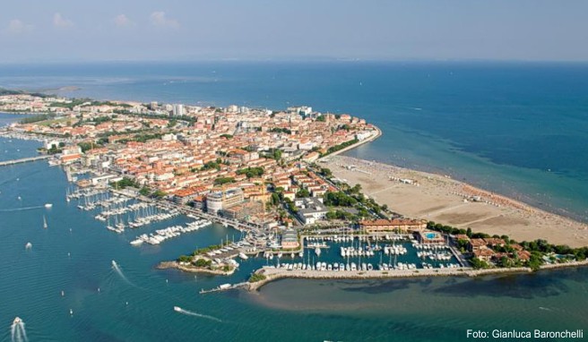 Grado ragt ins Meer: Die Stadt liegt auf einer Düne