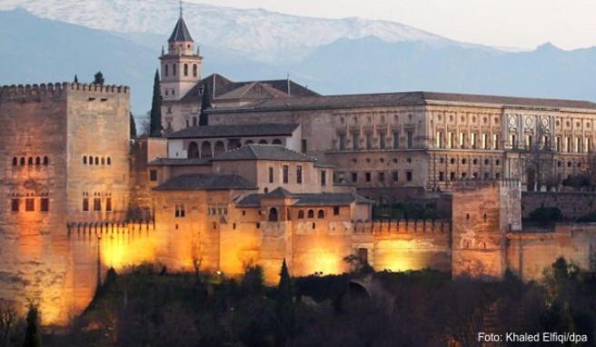 Spanien Neues Ticketsystem für die Alhambra in Granada