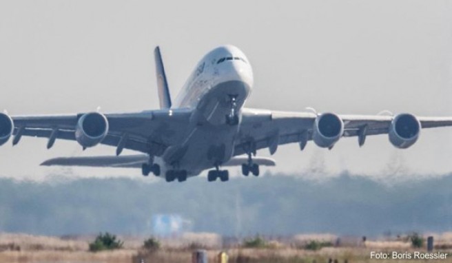 Schlauer reisen  Startet und landet der Pilot ein Flugzeug selbst?