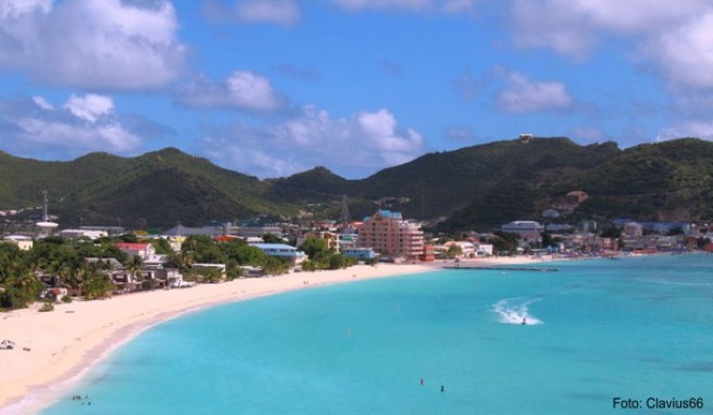 Karibik  Hotels auf St. Martin wollen in einem Jahr wieder öffnen