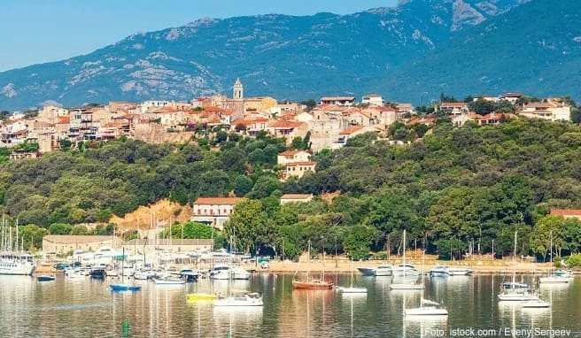 Porto-Vecchio thront über dem nach der Stadt benannten Golf im Südosten der Insel Korsika