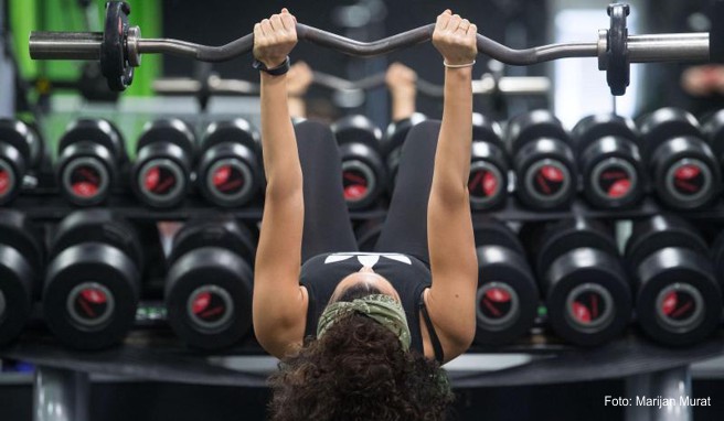 Wer auf einer Reise bei schwerem Seegang das Fitnessstudio nutzt, hat nicht automatisch Anspruch auf Schadenersatz