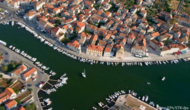 600 Euro Geldbuße Ferieninsel Hvar bestraft unangemessene Kleidung