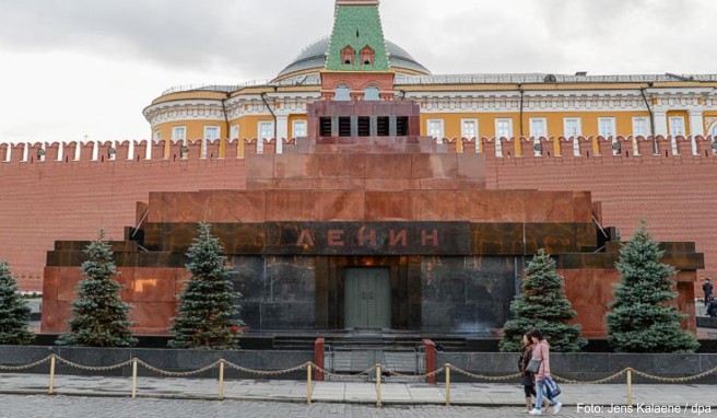 Touristen-Attraktion Lenin-Mausoleum in Moskau bis Mitte April geschlossen