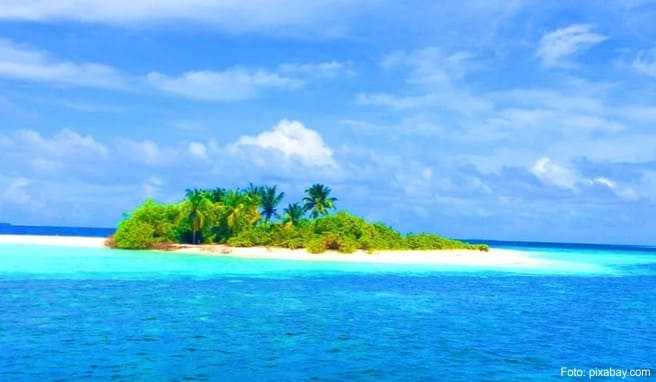 Touristen aus Europa wollen sich auf den Malediven benehmen wie zu Hause - bislang gibt es keine gesetzlichen Regelungen, die das verhindern.