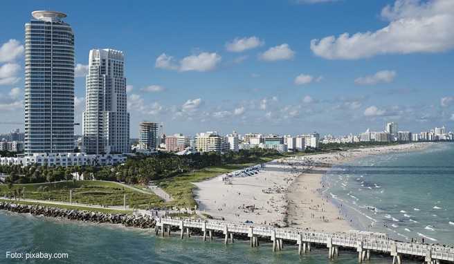 Nach dem Shoppen erholt man sich am besten am Strand von Miami Nach dem Shoppen erholt man sich am besten am Strand von Miami