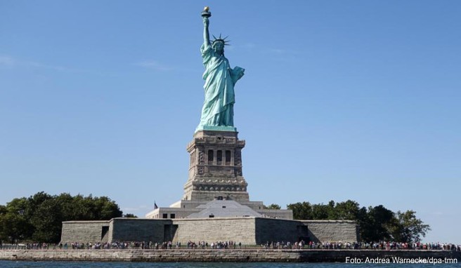 Freiheitsstatue New York  Kommerzielle Touren sollen eingeschränkt werden